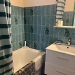 Appartamento à Pour 3 Pers, Vue Port, Parking Privé - Fr-1-796-89 *