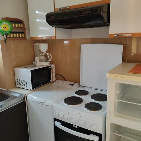 A Pour 3 Pers, Vue Port, Parking Prive - Fr-1-796-89 Apartment