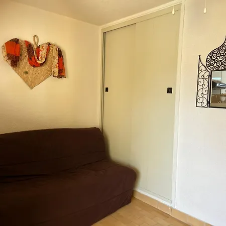 A Pour 3 Pers, Vue Port, Parking Prive - Fr-1-796-89 *